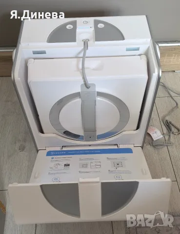 Прахосмукачка робот за прозорци Ecovacs W2