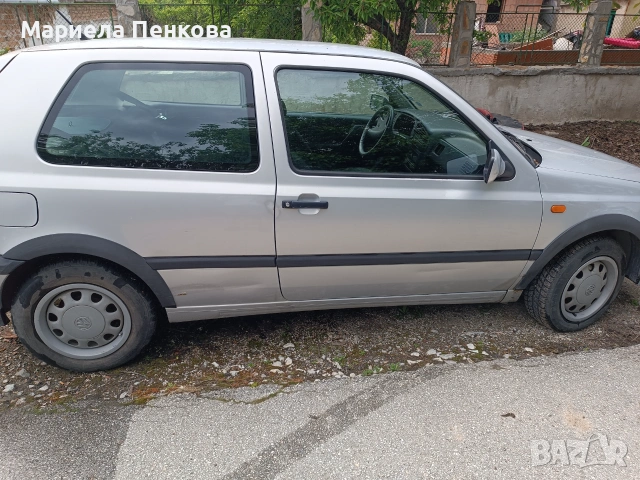 Продавам голф 3, снимка 4 - Автомобили и джипове - 55137654