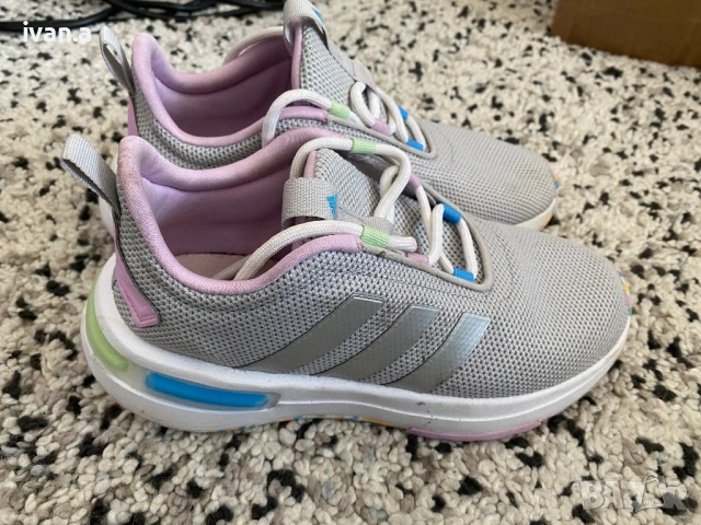 Маратонки Адидас 34 номер, снимка 2 - Детски маратонки - 54099154