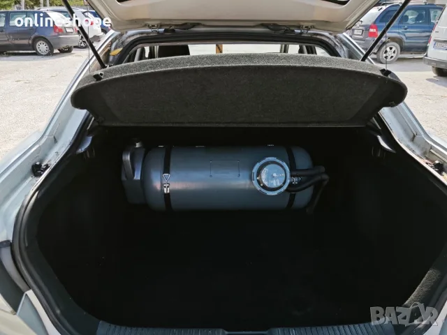 Mazda 6 Хечбек 1.8 бензин/газ 120 к.с. – в движение, 2003 г., снимка 11 - Автомобили и джипове - 55459164
