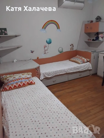 Самостоятелна вила на два етажа с 5 спални , друга самостоятелна къща с 2 спални в м-ст Ален мак - г, снимка 8 - Къщи - 54702691
