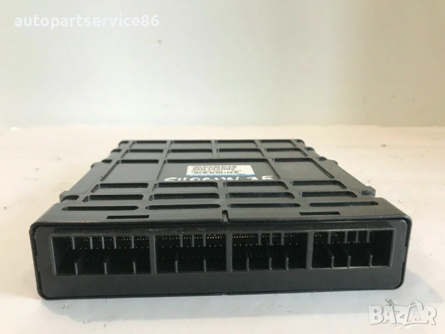 Електронен блок за управление (ECU) за Mitsubishi Pajero 3.5 GDI (2004) MN122082 / E2T76299