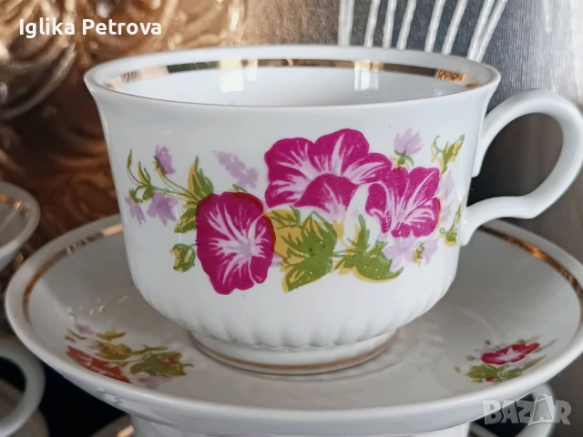 Руски сервиз за чай , снимка 8 - Антикварни и старинни предмети - 54126556