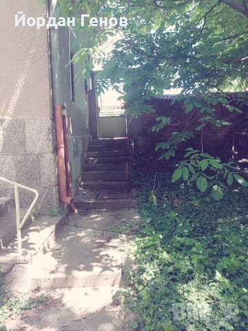 Продавам къща с двор в село Лесичово, снимка 15 - Къщи - 54223937