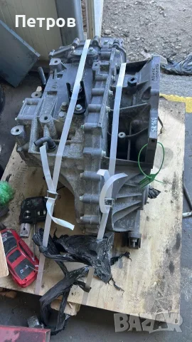 Автоматична скорустна кутия за Волво V60, снимка 4 - Части - 55491770