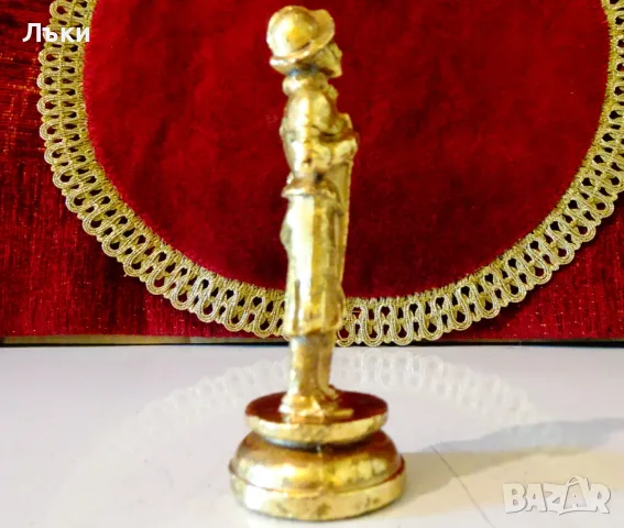 Калаена фигура Дон Кихот,позлата,печат. , снимка 2 - Статуетки - 55666477