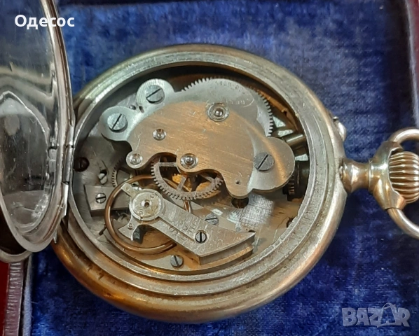 Старинен Швейцарски джобен часовник, снимка 2 - Антикварни и старинни предмети - 54078217