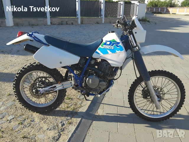 Suzuki DR250S, снимка 9 - Мотоциклети и мототехника - 54910207