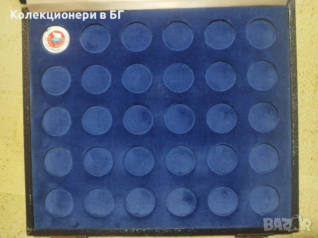 ЛУКСОЗНА КОЖЕНА КУТИЯ  ЗА СЪХРАНЕНИЕ НА МОНЕТИ /виж описанието/, снимка 3 - Нумизматика и бонистика - 54138155