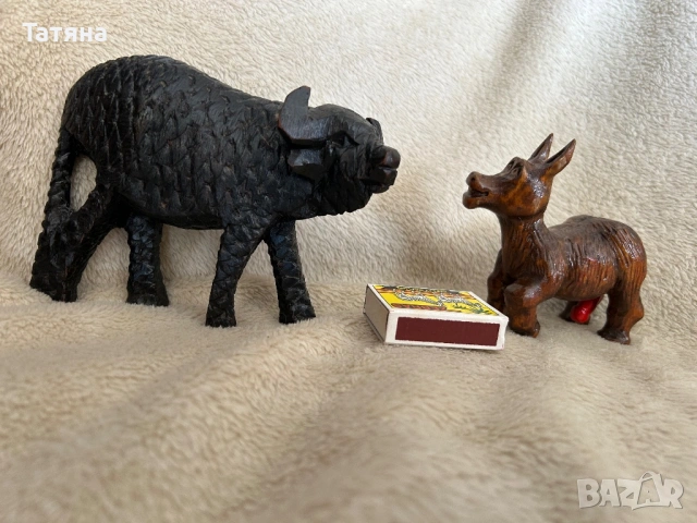 Фигурки, дърворезба