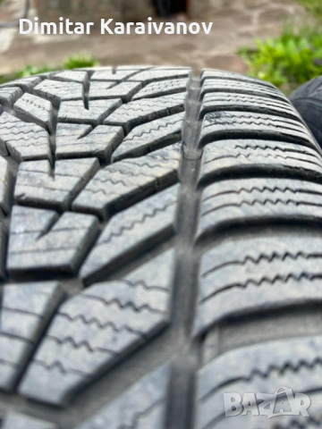 Зимни гуми Hankook 225/55 R19, снимка 3 - Гуми и джанти - 54540561