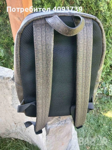 Раница Guess!!!, снимка 4 - Раници - 55155139