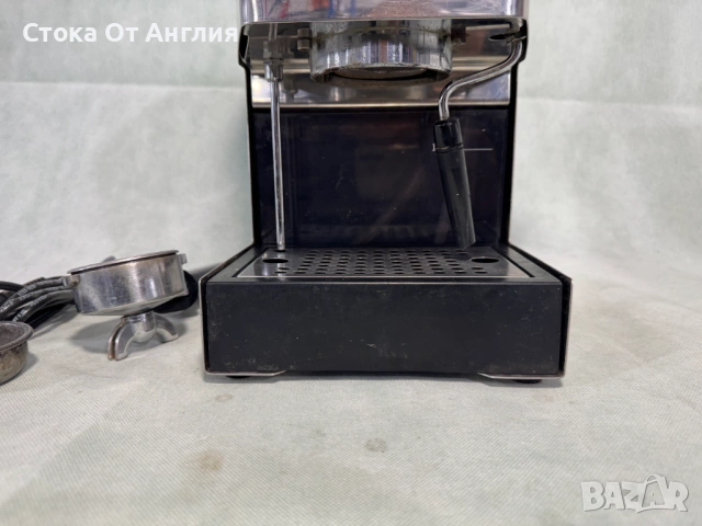 Кафемашина - Gaggia Classic 1300W / 15 bar, снимка 4 - Кафемашини - 54674565