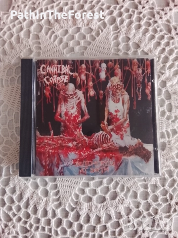 Cannibal Corpse-Butchered at Birth и Tomb of Mutilated, снимка 4 - CD дискове - 55356908