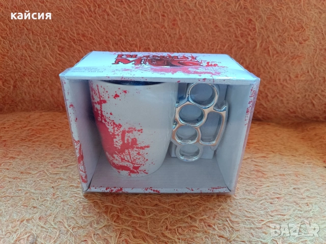 Кървава чаша с бокс Bloody mug