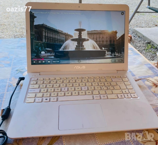 Лаптоп 14 ин SLIM ASUS  - € 98. Бял целия, тежи 1 ,2 кг , тънък 17 мм, удобен за командировка!, снимка 5 - Лаптопи за дома - 54427514