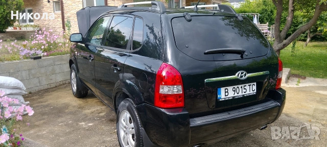 Hyundai Tucson, снимка 2 - Автомобили и джипове - 54111007