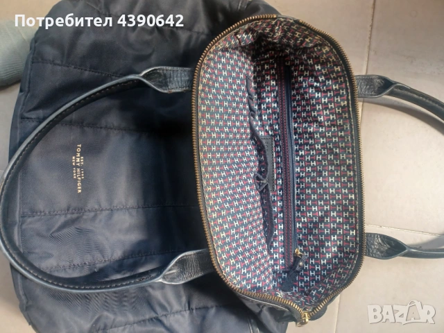 Дамсака чанта TOMMY HILFIGER, снимка 2 - Чанти - 54508113