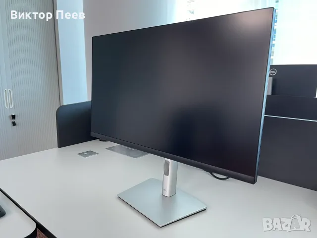 Монитор Dell P2723DE 27" QHD IPS / USB-C Hub / RJ45, снимка 2 - Монитори - 55472280