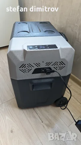Компресорен авто хладилник VEVOR  40L – 12V/24V/220V

, снимка 11 - Хладилни чанти - 55579579