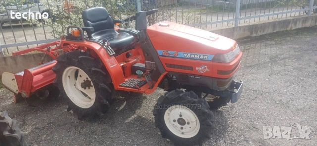 Японски трактор YANMAR, модел Ке-4.