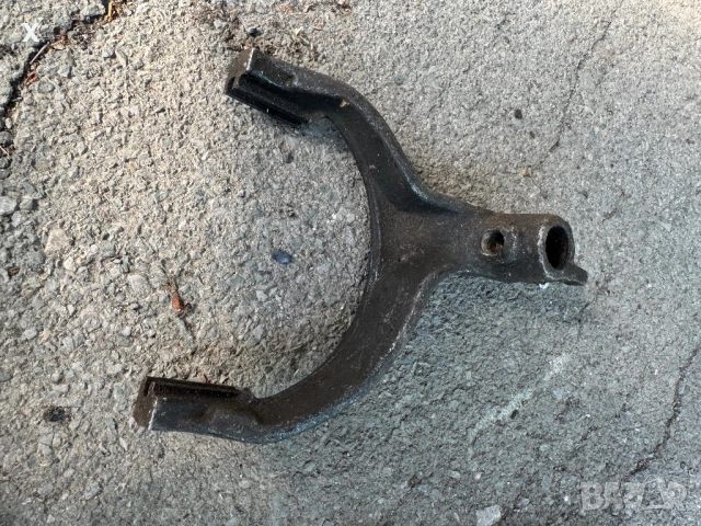 ЗИЛ 130 ЗИЛ 131 ВИЛКА КПП 4-5 РА СКОРОСТ СТАР МОДЕЛ, НОВ СССР