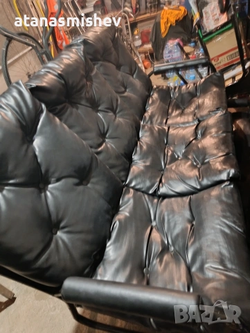 Кожен диван тройка 