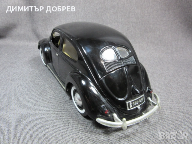 1/18 МЕТАЛНА КОЛИЧКА МАЩАБЕН МОДЕЛ VOLKSWAGEN EXPORT SEDAN 1951 MAISTO, снимка 3 - Колекции - 54422400