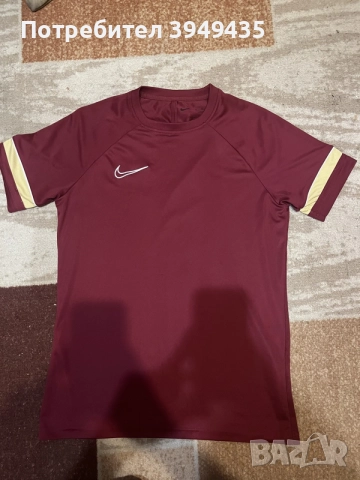 Тениски на Nike и Galatasaray, снимка 3 - Тениски - 55397598