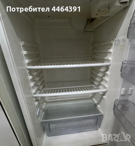 Хладилник с фризер WHIRPOOL , снимка 10 - Хладилници - 54875544