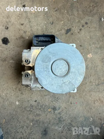 44540-42301, 89541-42561 ABS от Toyota RAV4 2.0 D ALA4, двигател 1ADFTV, 124 кс., 6 ск., 2015 г., снимка 2 - Части - 55666361
