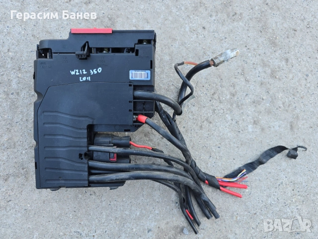 A222007100585 плюсова клема OEM MERCEDES W212 E 350 CDI 4MATIC OM642 2011