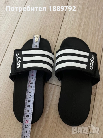 Детски, меки чехли Адидас/ Adidas, снимка 6 - Детски сандали и чехли - 54608434