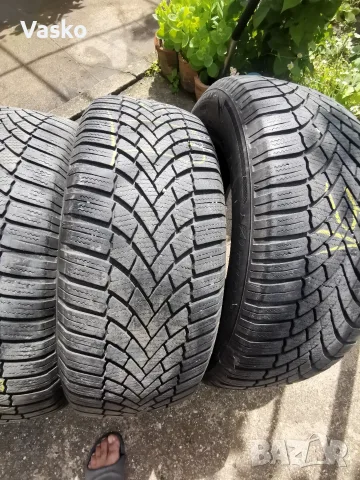 Зимни гуми 205/55 R16, снимка 8 - Гуми и джанти - 55587021