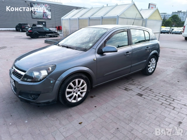 Opel Astra 1.7 CDTI, снимка 2 - Автомобили и джипове - 54731374