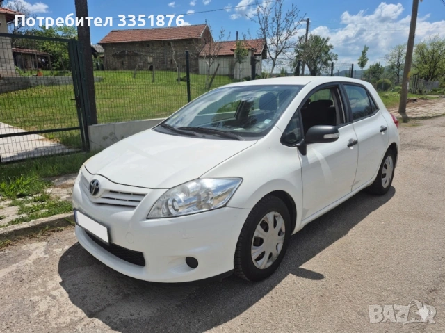 Продавам: Toyota Auris – Закупена от Тойота България (Реални километри), снимка 2 - Автомобили и джипове - 54727530