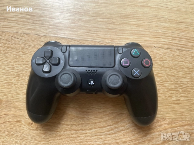 Оригинален джойстик DualShok 4 V2 за PS4/PlayStation 4
