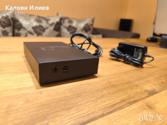 Външен USB хард диск Lacie 500GB, снимка 2 - Външни хард дискове - 53956615