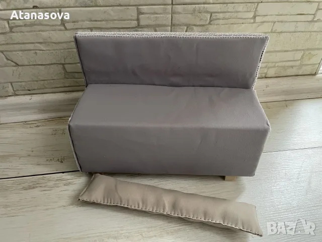 Мини диван за кукли, снимка 4 - Кукли - 55649316