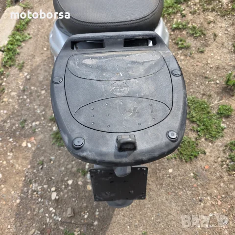 Piaggio Liberty Основа и скара за куфар , снимка 5 - Части - 55352986
