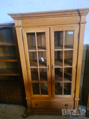 Класическа Витрина от Масивно Дърво (Дъб), снимка 4 - Секции и витрини - 54203228