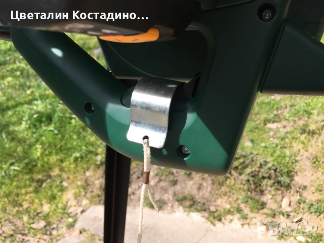 настолен циркуляр Bosch, със стойка Bosch, снимка 9 - Триони и циркуляри - 53986611