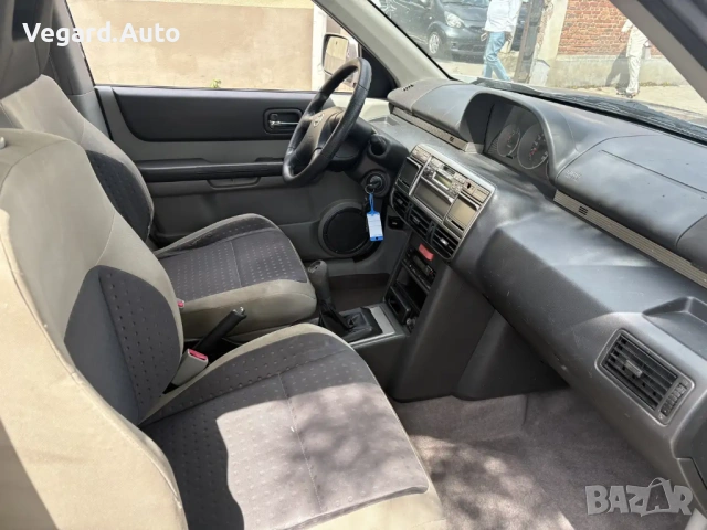 На Части Nissan X-trail (T30 facelift) 2.5 бензин 165к.с. 4x4 2006г., снимка 3 - Автомобили и джипове - 54867471