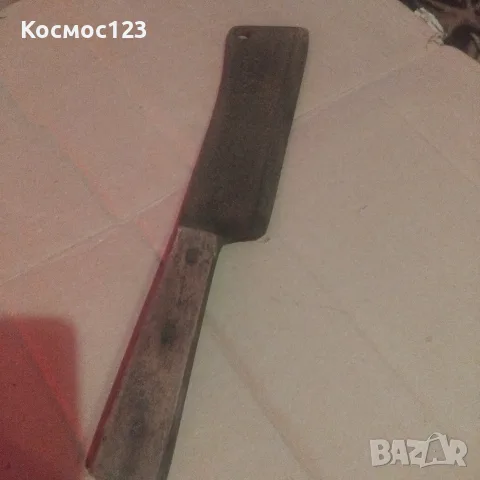 Стар кован сатър нож