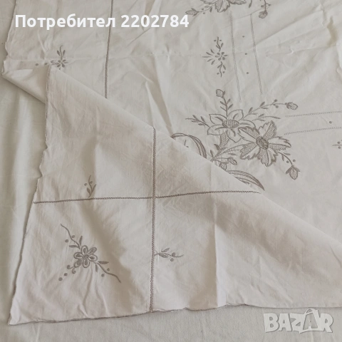 Покривки за маса с бродерии,покривка, снимка 14 - Покривки за маси - 55242654