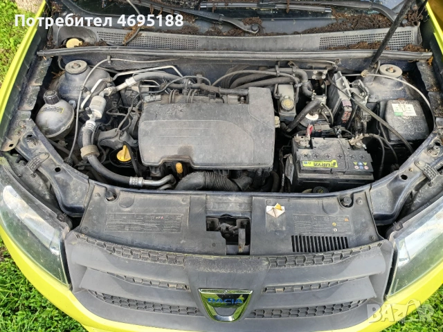 Дачия Сандеро, снимка 3 - Автомобили и джипове - 54690520