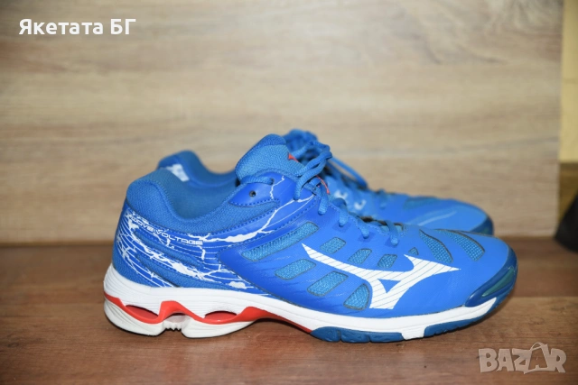 MIZUNO Оригинални мъжки маратонки, размер 43