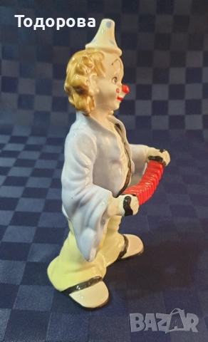 Порцеланова фигура на Клоун, снимка 7 - Антикварни и старинни предмети - 54007878