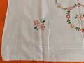 Битови, бродирани карета за маса, снимка 9