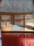 Механични влакчета с локомотиви на батерия,които вървят на дървени линии. , снимка 3